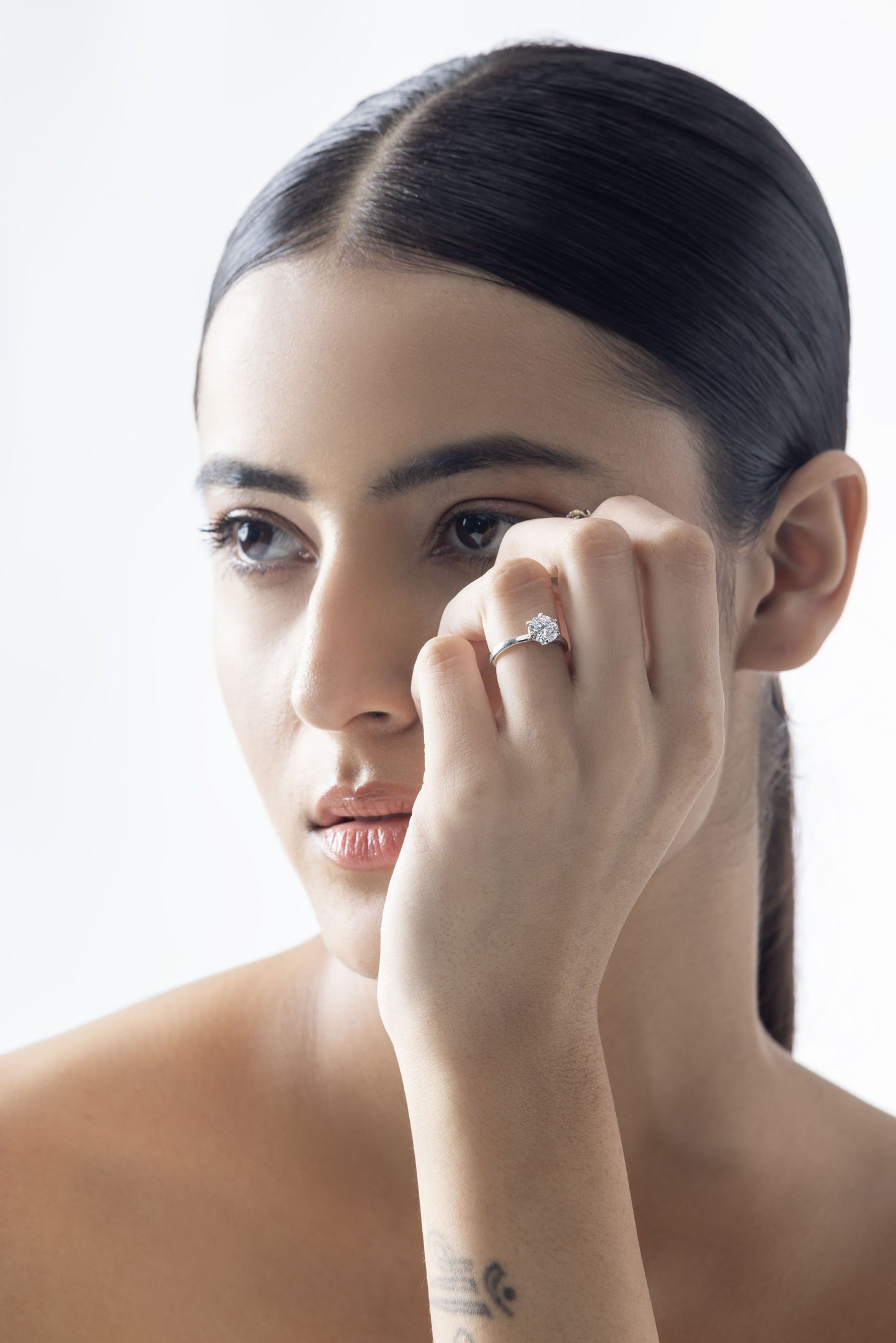 Aurora Round Solitaire Ring