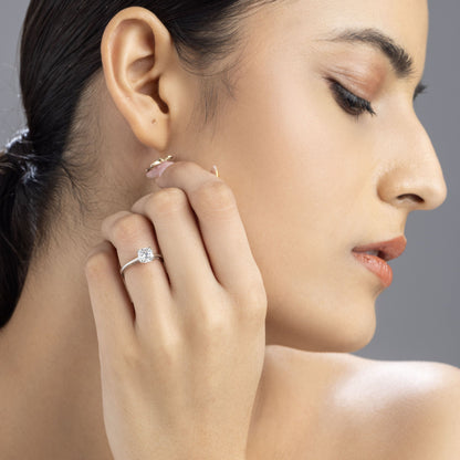 Lyra 0.9 ct Cushion Moissanite 925 Silver Solitaire Ring