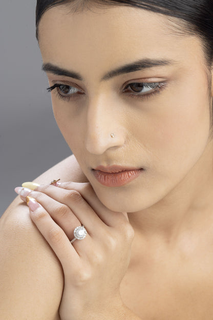 Vega Round Halo Ring