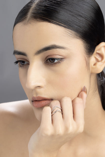 Vesta Pavé Chevron Band