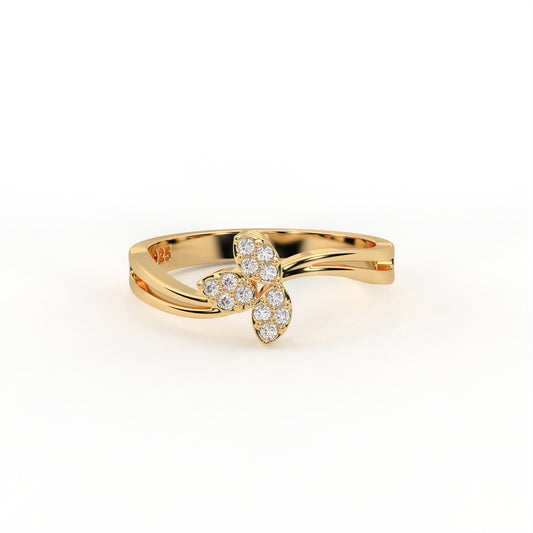 Clover 0.08 ct Round Moissanite Pavé Trefoil 925 Silver Ring