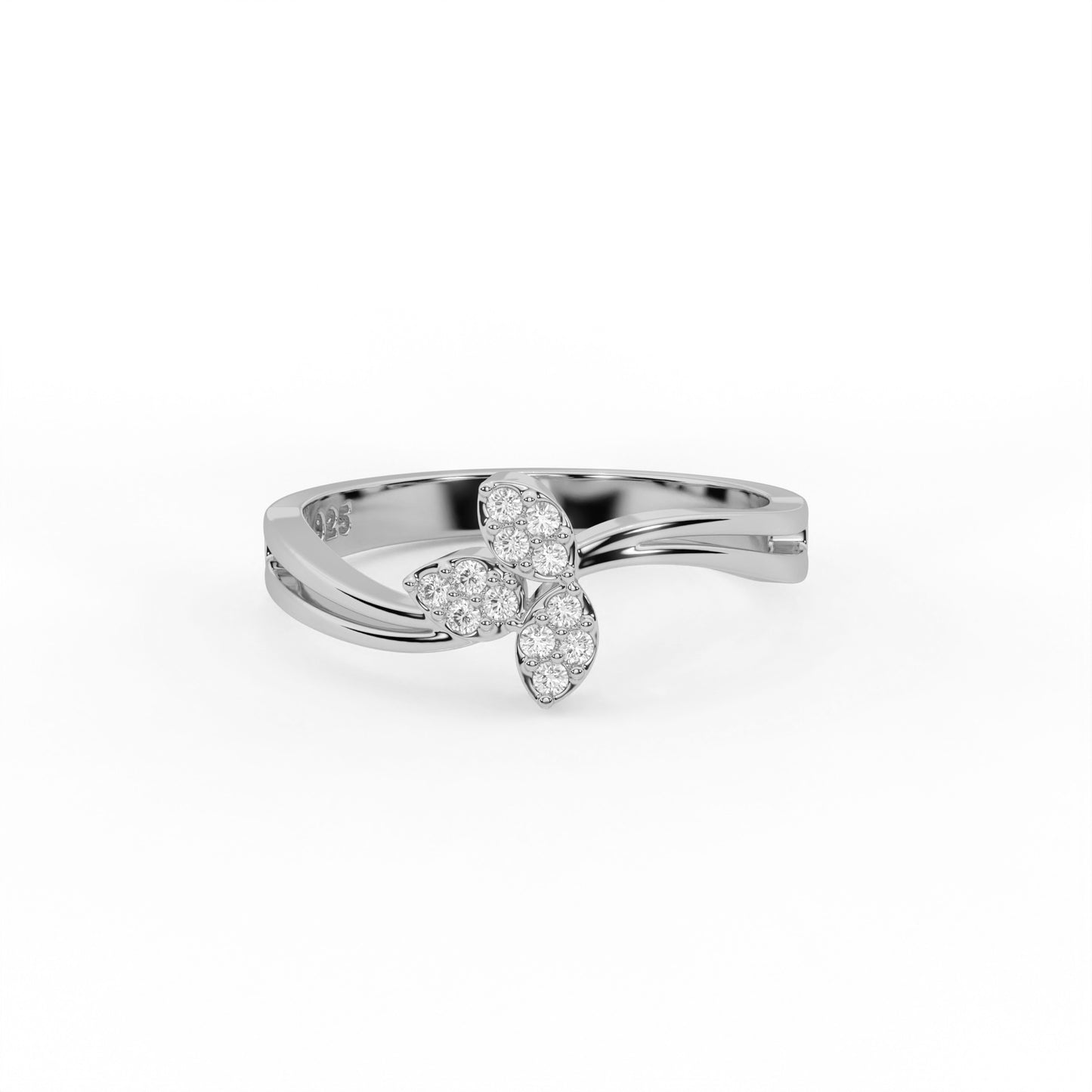 Clover 0.08 ct Round Moissanite Pavé Trefoil 925 Silver Ring