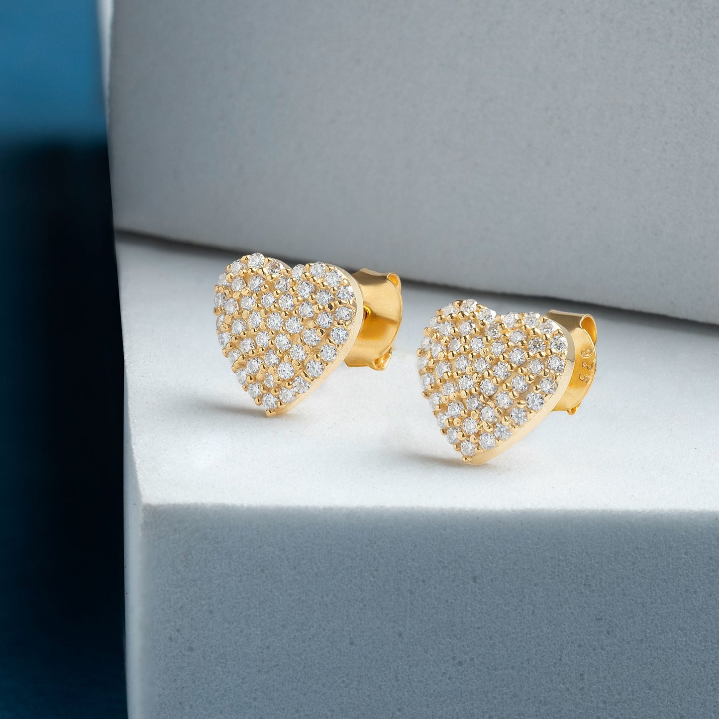 Amour 1.62 ct Round Moissanite Heart Cluster 925 Silver Stud Earrings