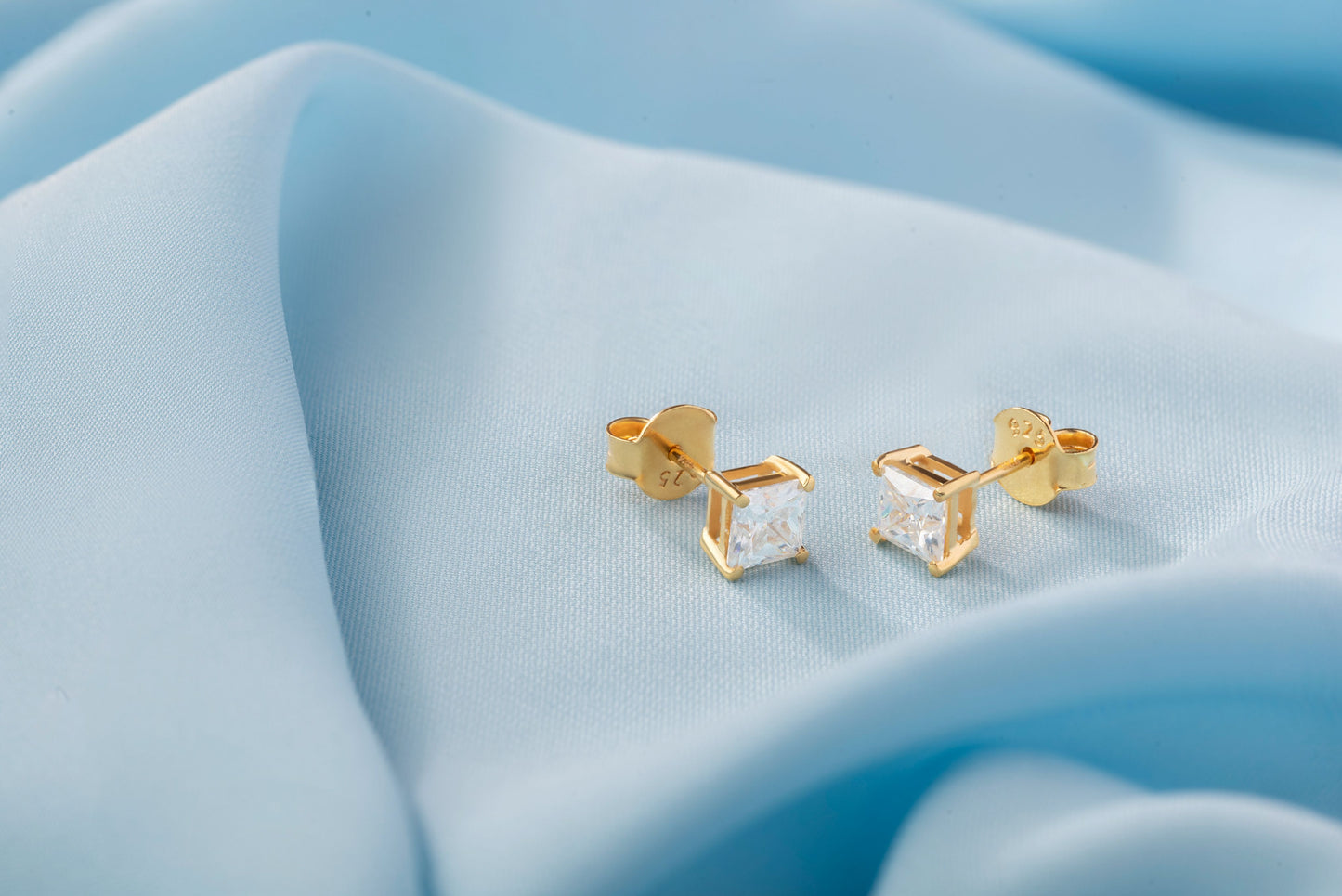 Crown 1 ct Princess Moissanite Prong 925 Silver Stud Earrings