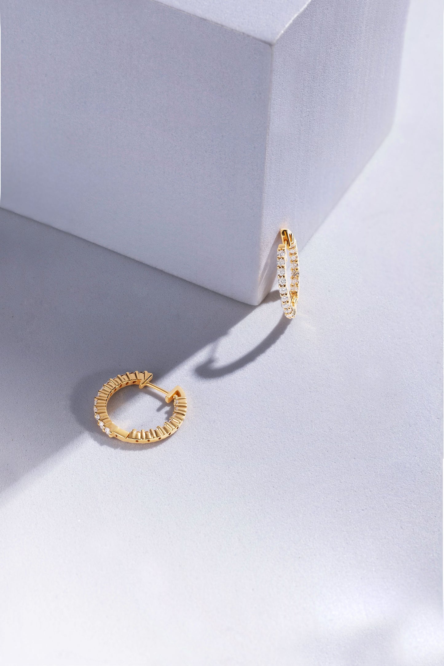 Dualshine 3.6 ct Round Moissanite 925 Silver Huggie Earrings