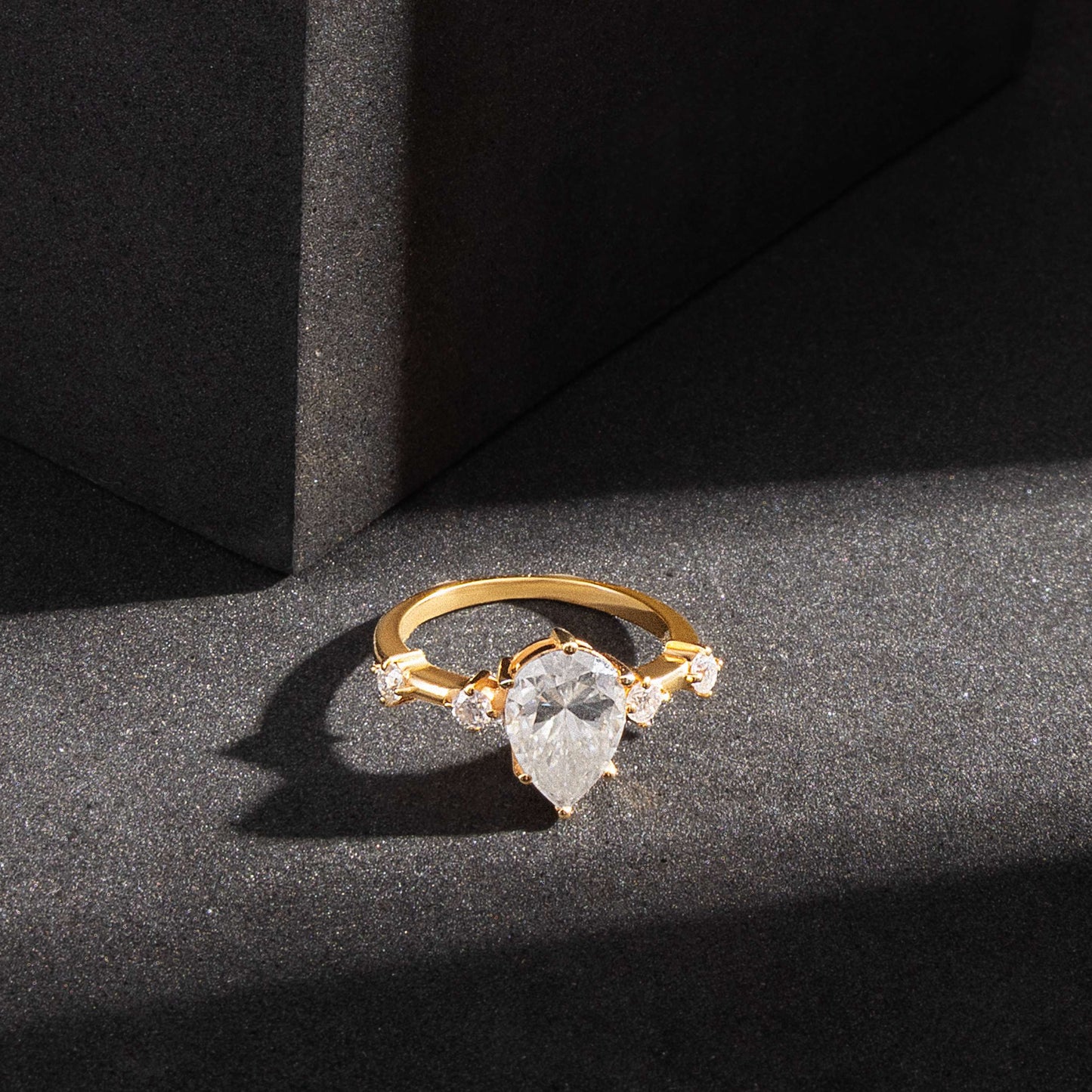 Luna 1.75 ct Pear Moissanite 925 Silver Solitaire Ring