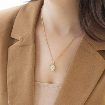 Lumière 1.90 ct Emerald Moissanite Halo Prong 925 Silver Necklace