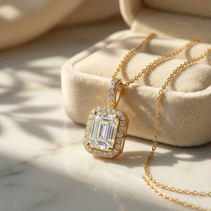 Lumière 1.90 ct Emerald Moissanite Halo Prong 925 Silver Necklace - High-end brilliance.