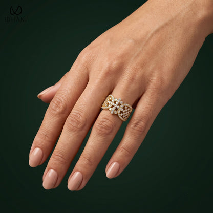 Valentina 0.85 ct Round Moissanite Pavé Dome 925 Silver Statement Ring