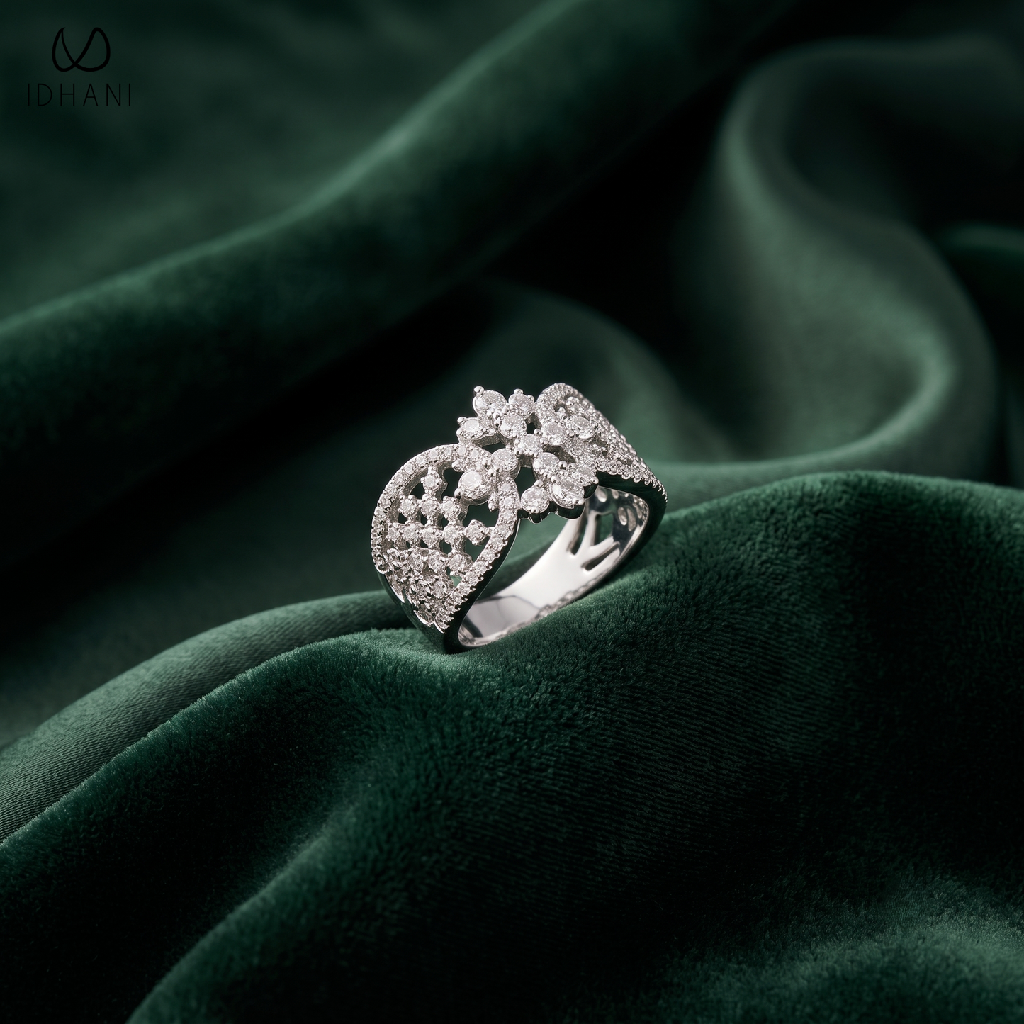 Valentina 0.85 ct Round Moissanite Pavé Dome 925 Silver Statement Ring