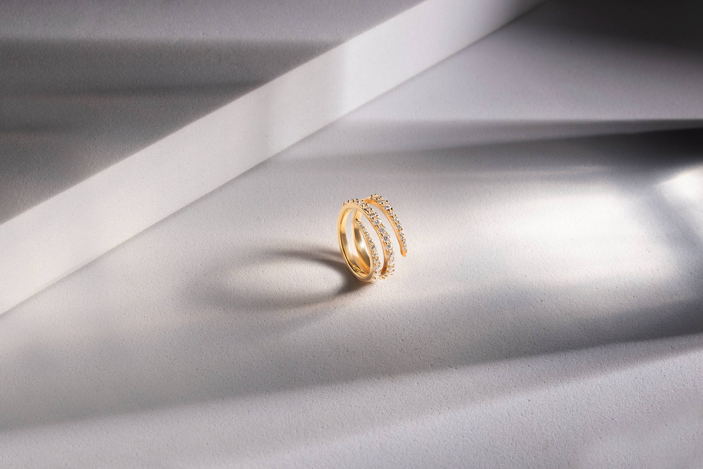 Helix Radiance Ring